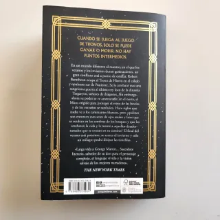 Libro Juego de tronos - George R. R. Martin