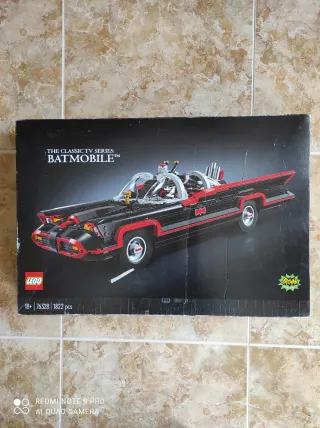 LEGO Batmobile Classic TV Series 76328