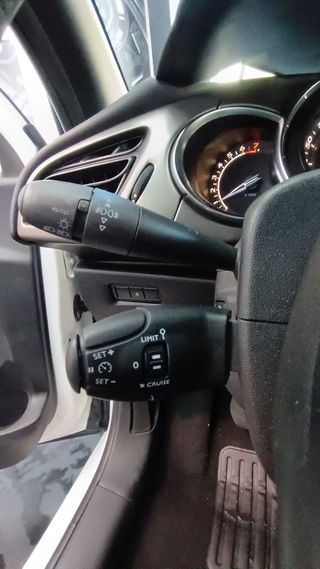 DS DS 3 PureTech 60kW (82CV) Desire