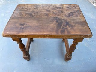 Vintage Mesa auxiliar o taburete de madera maciza