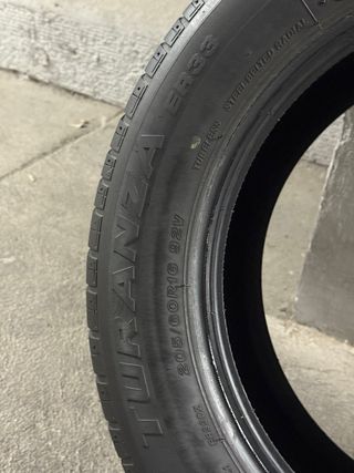 4 Neumáticos Bridgestone Turanza 205/60 R16