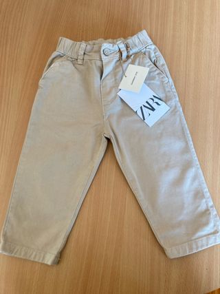 Pantalón Zara 18m (68cm)