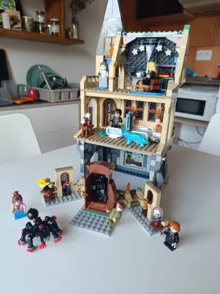 LEGO Harry Potter Castello di Hogwarts 76463