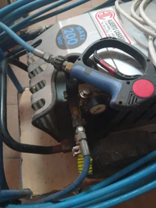 Hidro limpiadora 200 bares