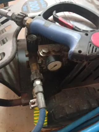 Hidro limpiadora 200 bares