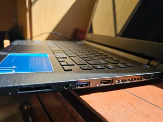 Toshiba Satellite Portátil Negro