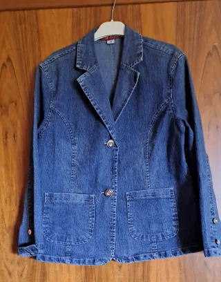 Giubbotto jeans anni 90 taglia 44