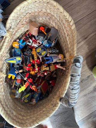 2 Playmobil Castillos y 2 carros