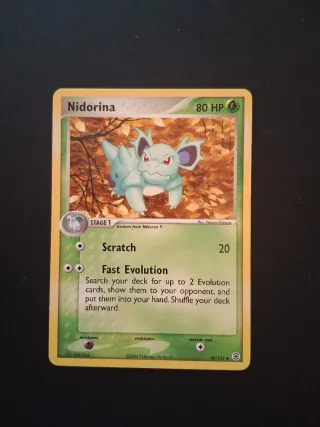 Nidorina 40/112 Carta Pokémon