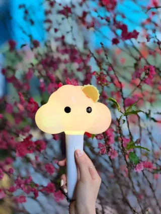 Lámpara K-Pop Nube Sol