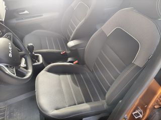 Dacia Sandero 2023