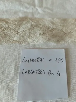 Pizzo Valenciennes 4 strisce