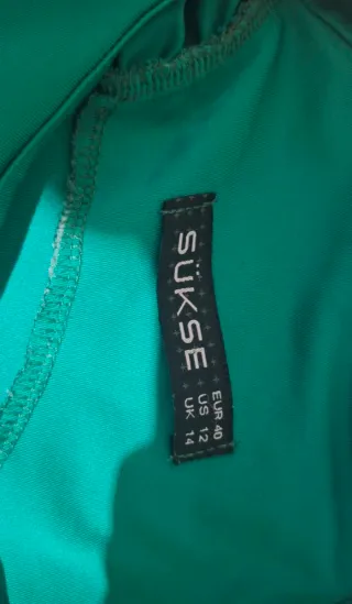 Vestido Sükse Verde Manga Abullonada