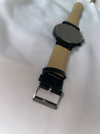 Reloj de pulsera negro QUARTZ