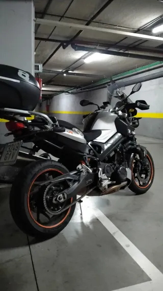 BMW F800R 2011 Plata/Negro