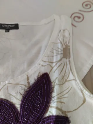 Canotta Camomilla panna con fiori