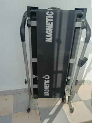 Cinta de andar magnética