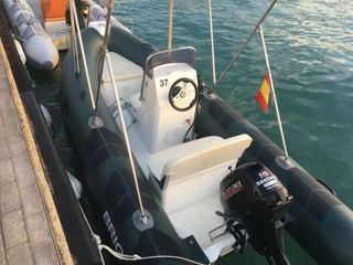 Semirrígida Brig 450