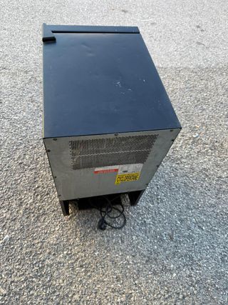 Vinoteca/Nevera Minibar Compacta Negra