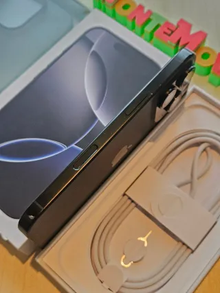 iPhone 16 Pro 128Gb (Salud batería 100%)