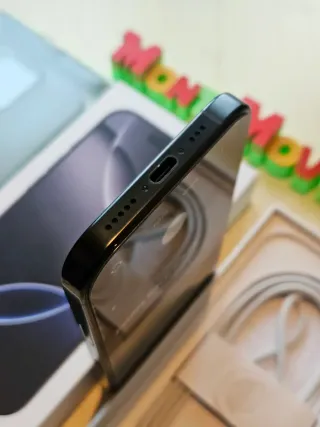 iPhone 16 Pro 128Gb (Salud batería 100%)