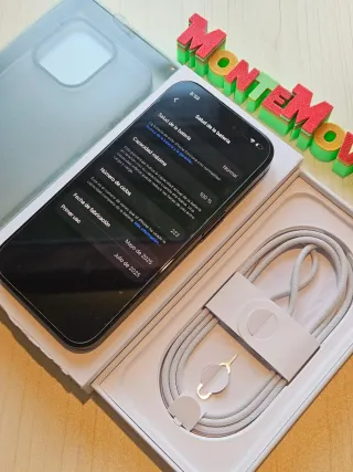 iPhone 16 Pro 128Gb (Salud batería 100%)