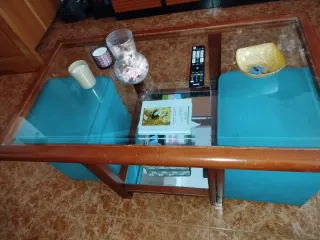 Mesa de centro cristal y madera