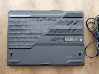 Portátil Gaming Asus ROG Strix G513IH