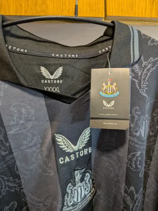 Camiseta Newcastle Edición Especial Castore