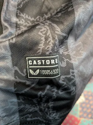 Camiseta Newcastle Edición Especial Castore