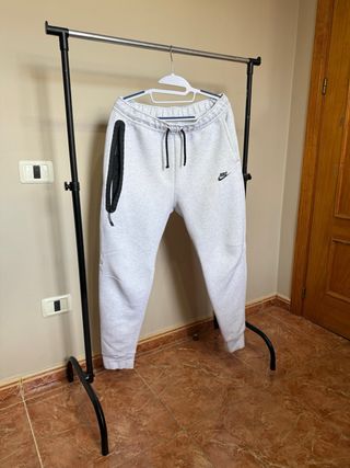 Chándal Nike Tech