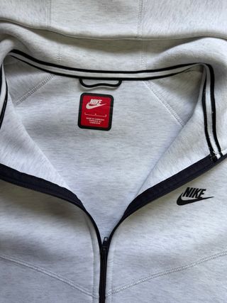 Chándal Nike Tech