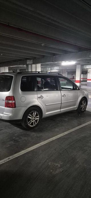 Volkswagen Touran 2006