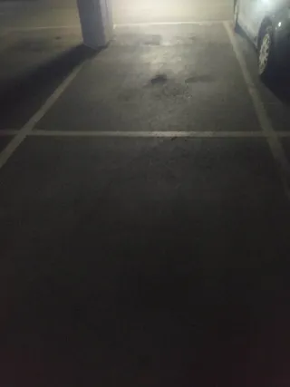 Alquilo plaza de garaje en Triana semana santa