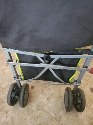 Cochecito Petitplay Negro y Amarillo