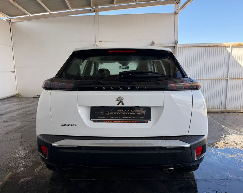 Peugeot 2008 2022, foto 8