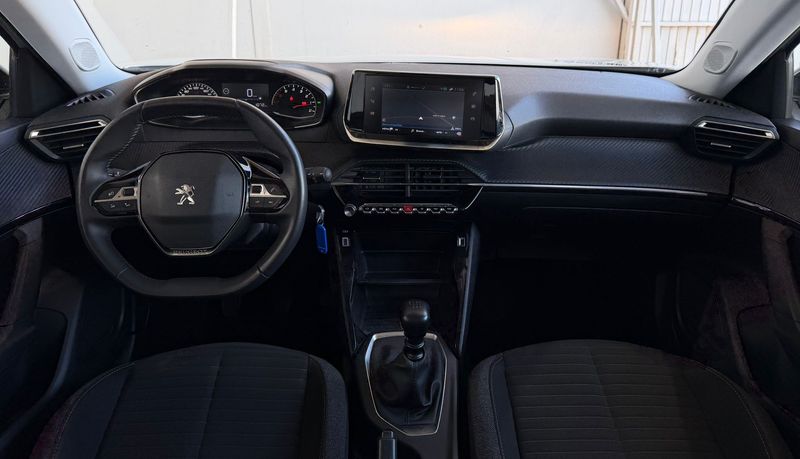 Peugeot 2008 2022, foto 14