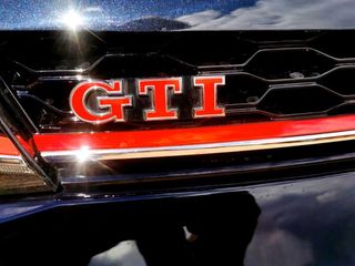 Volkswagen Golf GTI VII 2.0 TSI Black Edition Performance MANUAL 2018 245CV 5P