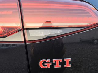 Volkswagen Golf GTI VII 2.0 TSI Black Edition Performance MANUAL 2018 245CV 5P