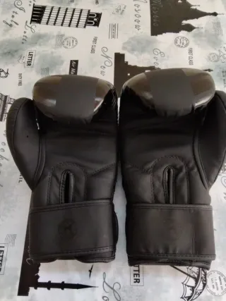 Guantes Boxeo Venum Challenger 3.0 16OZ como Nuevo