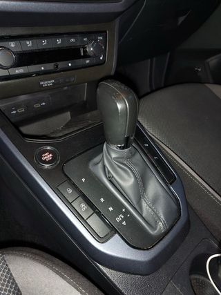 Seat Arona 2020 1.6 TDI automático - bien cuidado