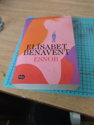 Esnob / Snob (Spanish Edition)