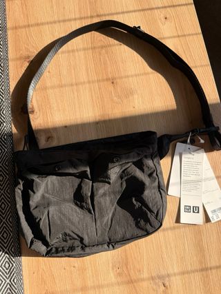 Uniqlo Bolso Cruzado Plegable Negro