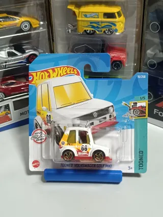 Hot Wheels Tooned Volkswagen Golf MK1