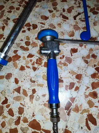 Grifo de cocina profesional con manguera