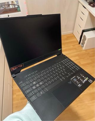 Portátil Gaming Asus TUF RTX 4060 144HZ 16GB RAM