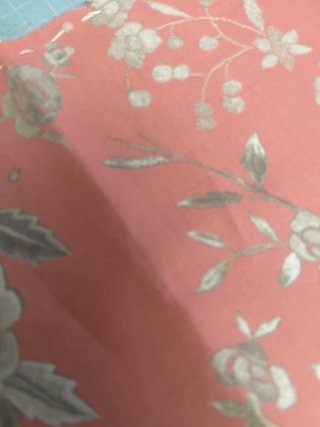 Mantoncillo niña estampado floral