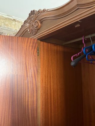 Armario antiguo madera maciza