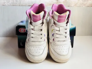 Zapatillas deportivas Geox unicornio. CON LUCES!