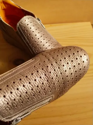 Zapatos NUEVOS Pikolinos Mujer Talla 40.